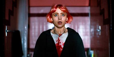 Eingesperrt zwischen Familienkrise, schwarzer Magie und einem sprechenden Hund – mit blutiger Eskalation : „We Need To Do Something“ (USA, 2021)