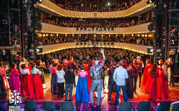 VA – „Heimatlieder aus Deutschland“ (Run United); VÖ: 09.10.2015